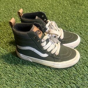 Vans MTE Kids High-Top Sneakers - Dark Green and White 1Y